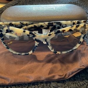 Henri Bendel sunglasses